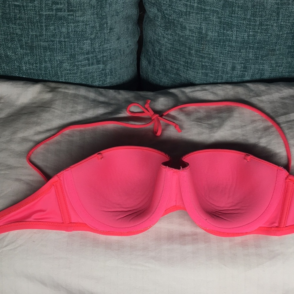 VS Swim Top! - Picture 4 of 4